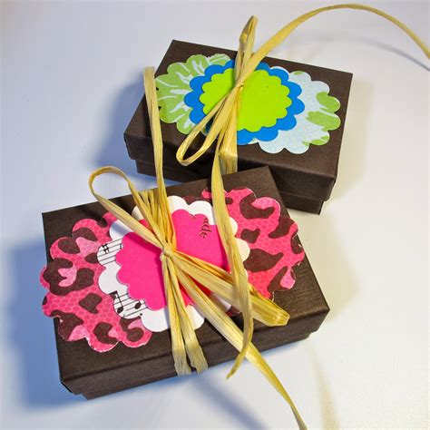 repurposed gift boxes ideas